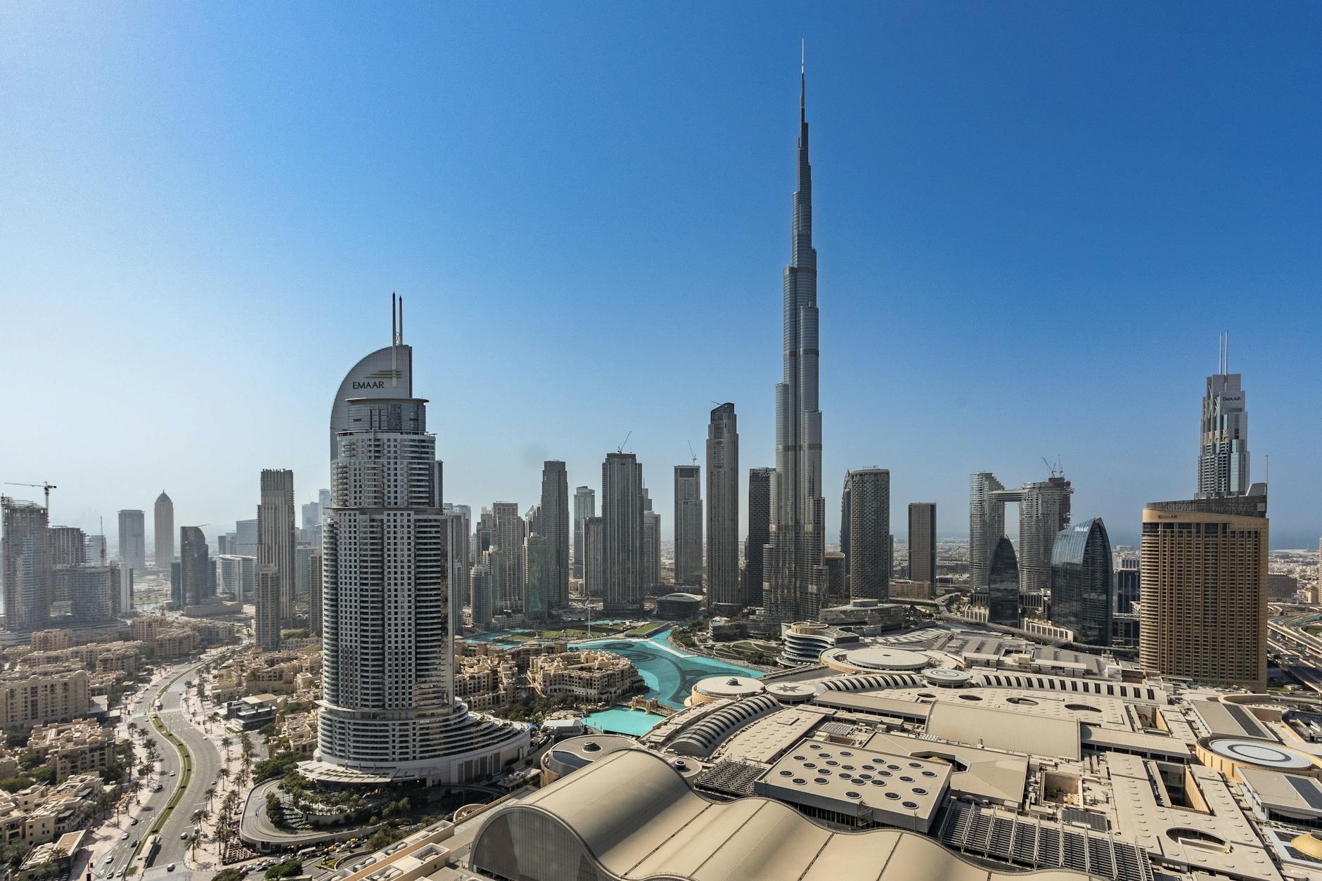 Downtown Dubai apartment with Burj Khalifa view