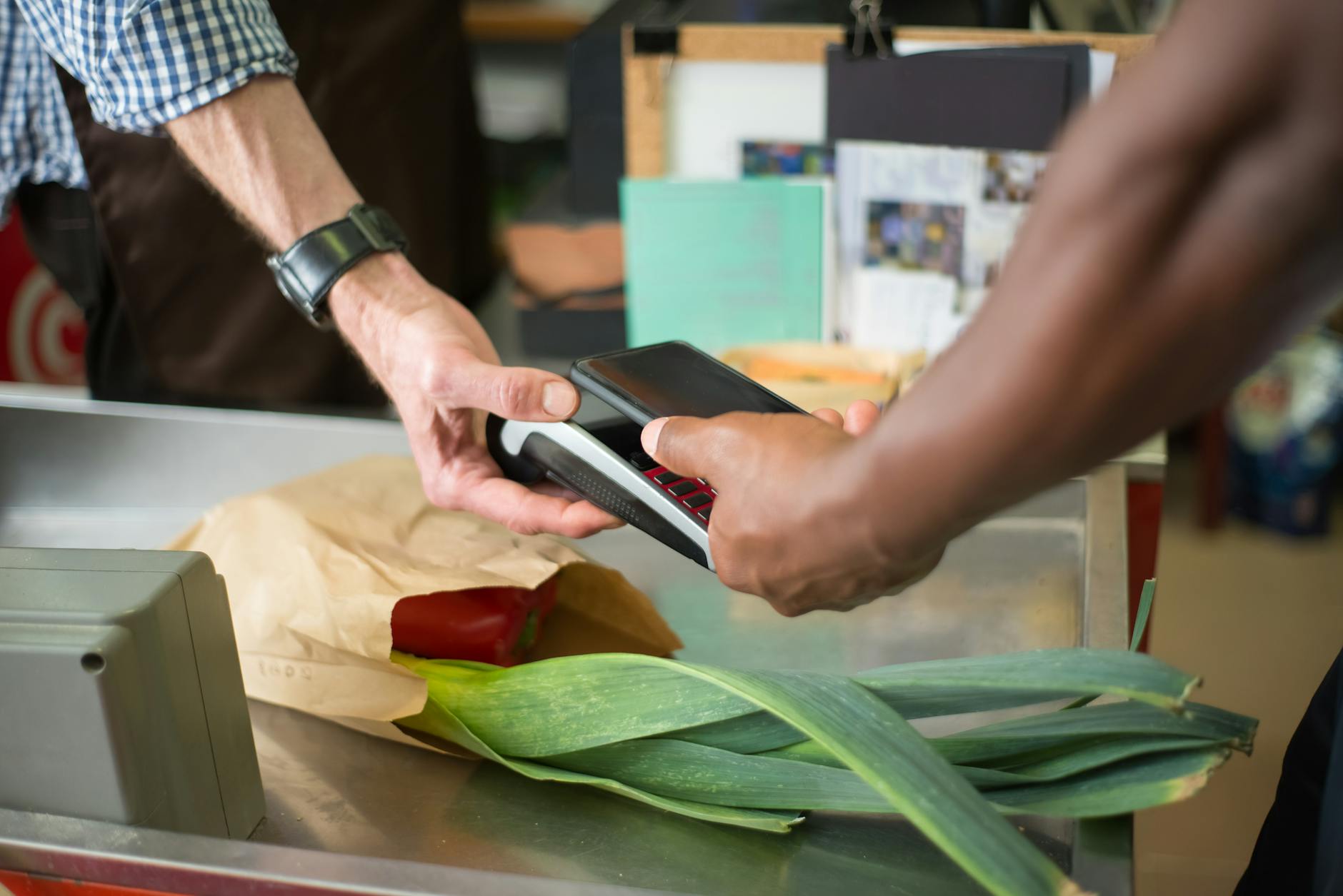 Contactless mobile-wallet payment at a checkout terminal